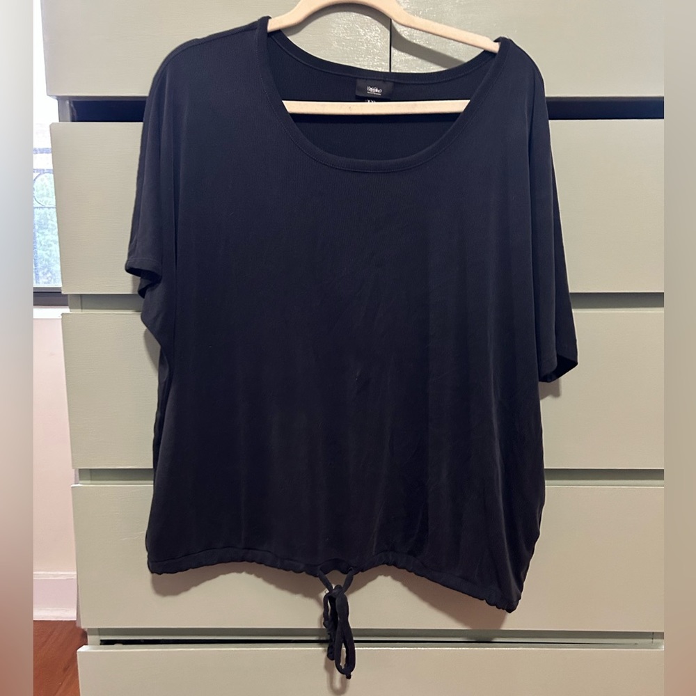 Navy T Shirt w Adjustable Waist